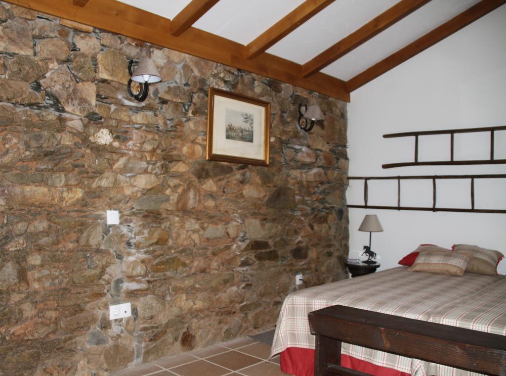 Вилла Couto Dos Pardinhos Monforte da Beira Экстерьер фото